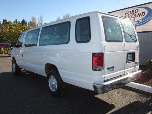 2008 Ford Econoline Wagon 2dr Cpe V6 Manual GT