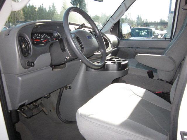 2008 Ford Econoline Wagon 2dr Cpe V6 Manual GT