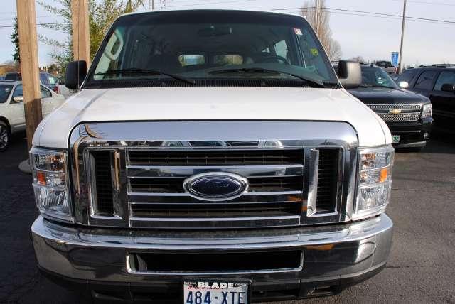 2008 Ford Econoline Wagon ESi
