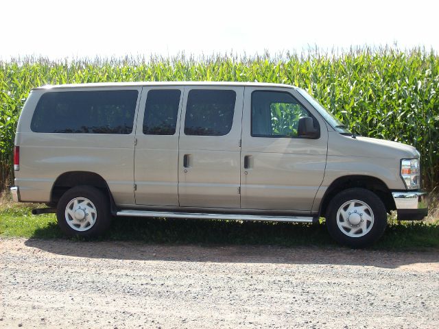 2008 Ford Econoline Wagon 2dr Cpe V6 Manual GT