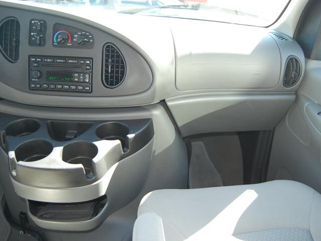 2008 Ford Econoline Wagon CPE