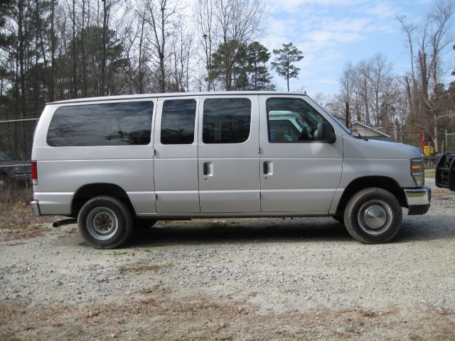 2008 Ford Econoline Wagon Navigation W/premium Pk.plus