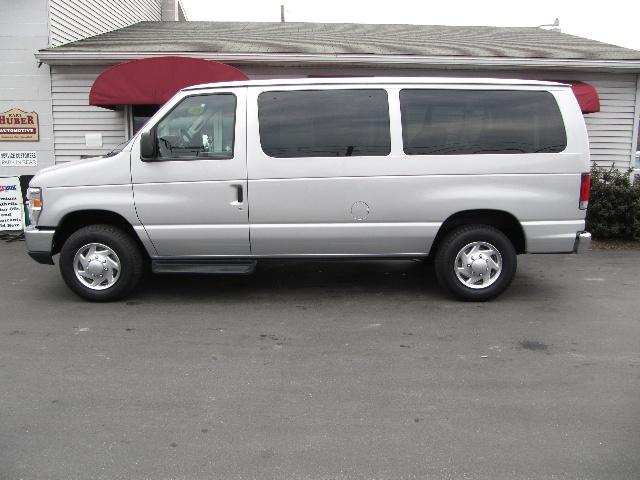 2010 Ford Econoline Wagon SLE Duramax 4X4