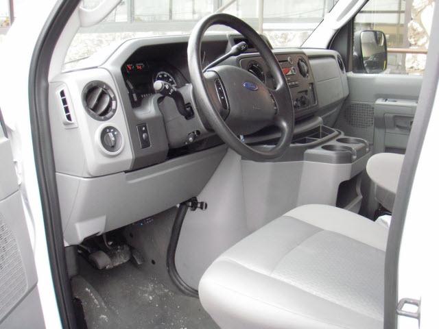 2010 Ford Econoline Wagon CPE