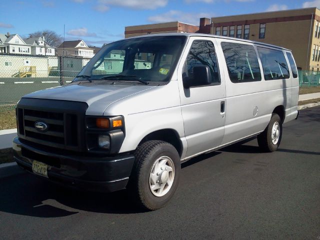 2010 Ford Econoline Wagon S-line 2.0 Quattro