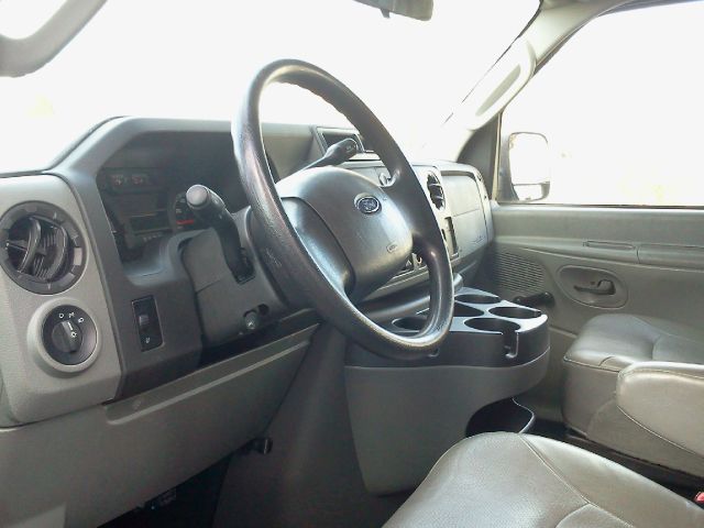 2010 Ford Econoline Wagon S-line 2.0 Quattro