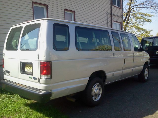 2010 Ford Econoline Wagon S-line 2.0 Quattro