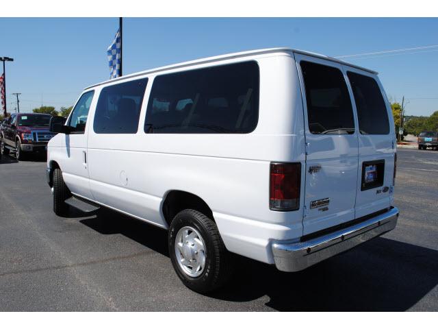 2010 Ford Econoline Wagon ESi