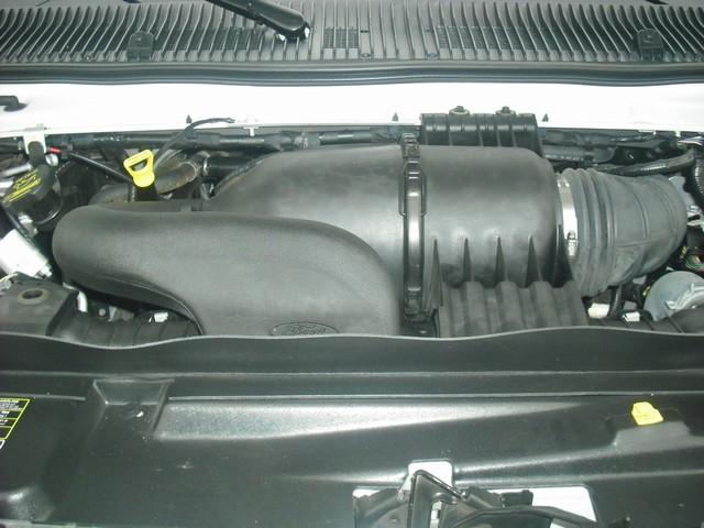 2010 Ford Econoline Wagon ESi