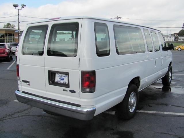 2010 Ford Econoline Wagon Unknown