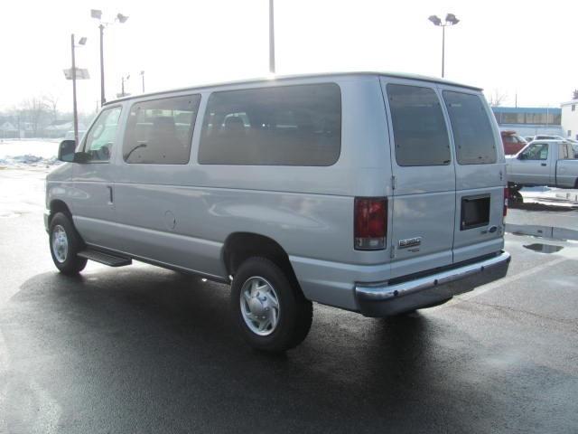 2010 Ford Econoline Wagon Unknown