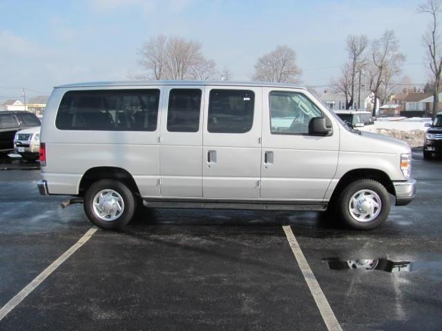 2010 Ford Econoline Wagon Unknown