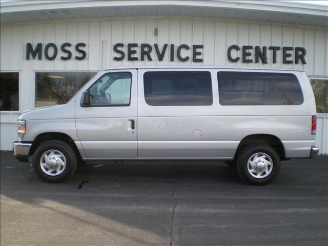 2010 Ford Econoline Wagon ESi