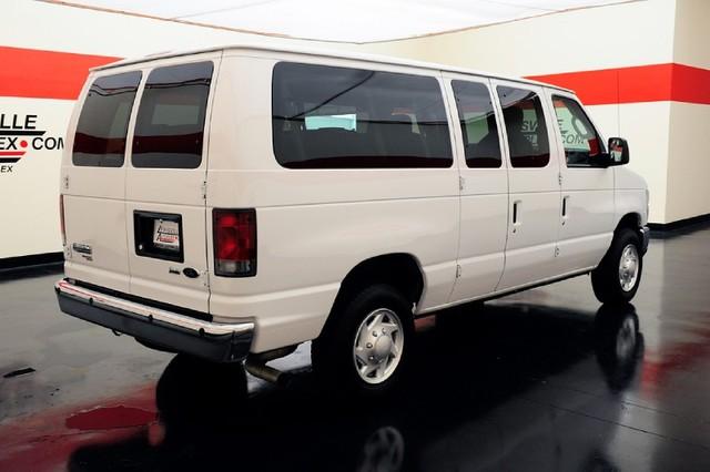 2011 Ford Econoline Wagon 2dr Cpe V6 Manual GT