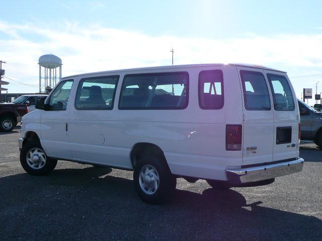 2011 Ford Econoline Wagon CPE