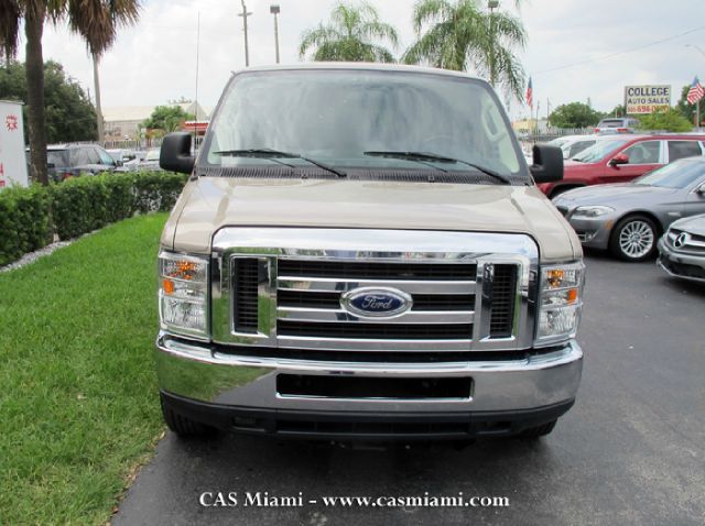 2011 Ford Econoline Wagon Navigation W/premium Pk.plus