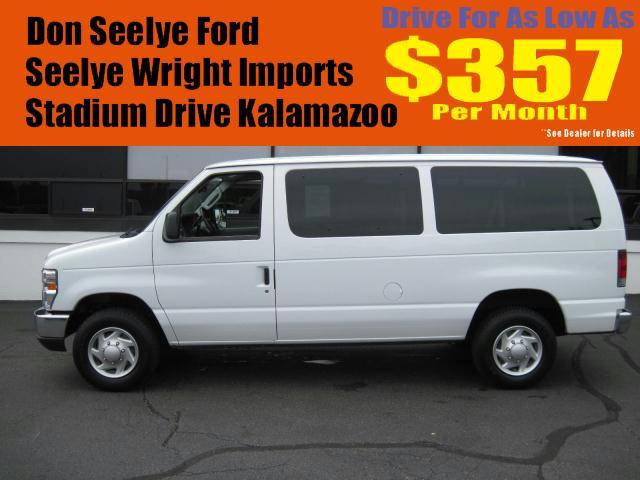 2011 Ford Econoline Wagon ESi