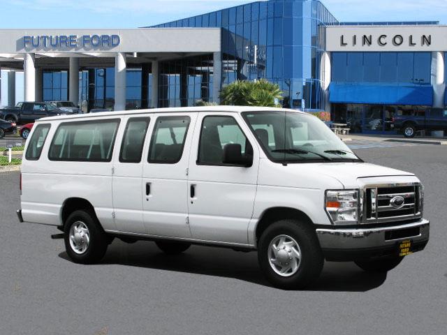 2011 Ford Econoline Wagon Sport 4WD
