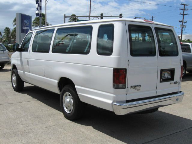 2012 Ford Econoline Wagon Z71, 4X4, LS, XCAB