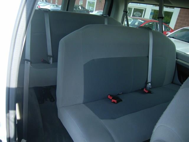 2012 Ford Econoline Wagon ESi