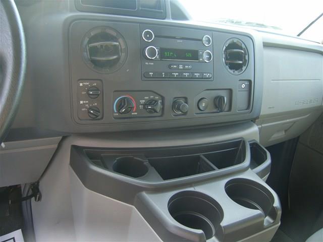 2012 Ford Econoline Wagon ESi