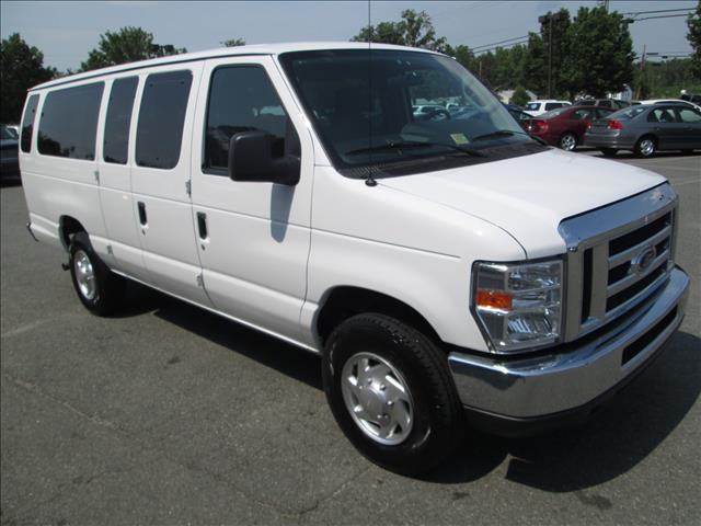 2012 Ford Econoline Wagon ESi