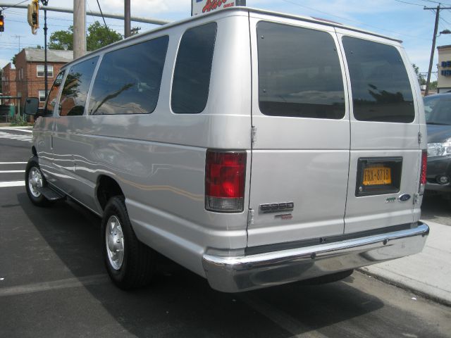 2012 Ford Econoline Wagon S-line 2.0 Quattro