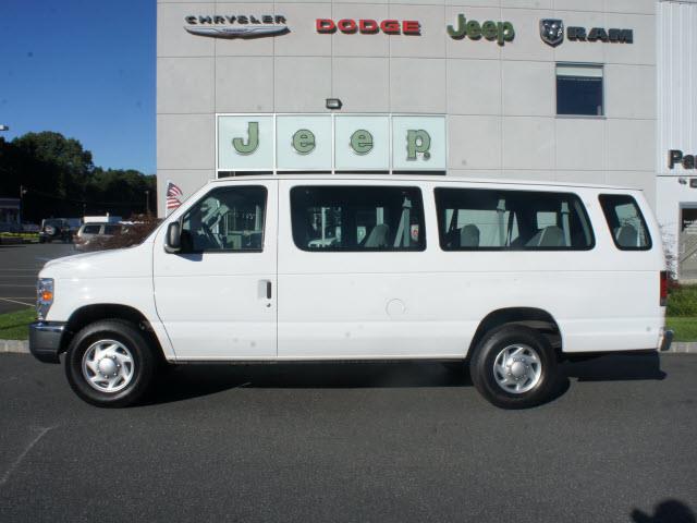 2013 Ford Econoline Wagon CPE