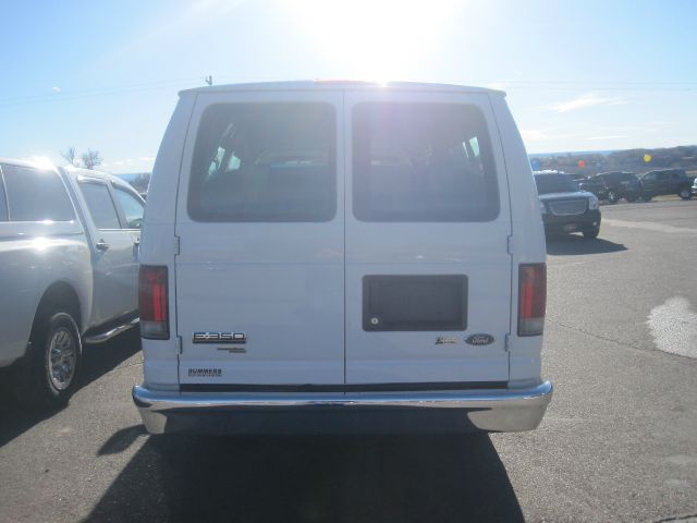 2013 Ford Econoline Wagon Z71, 4X4, LS, XCAB