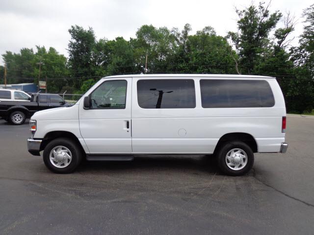 2013 Ford Econoline Wagon CPE