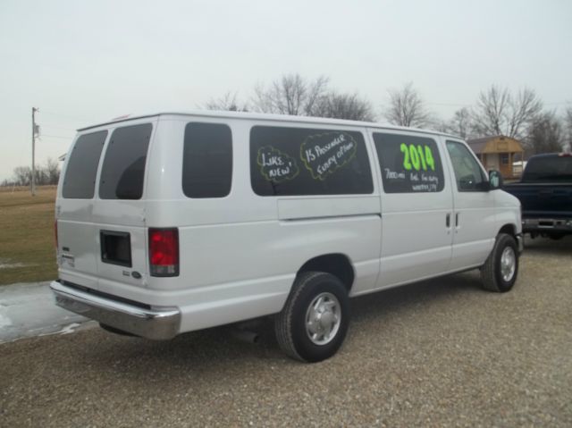 2014 Ford Econoline Wagon Z71, 4X4, LS, XCAB