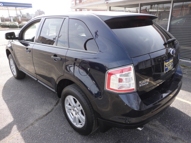 2010 Ford Edge SRT1