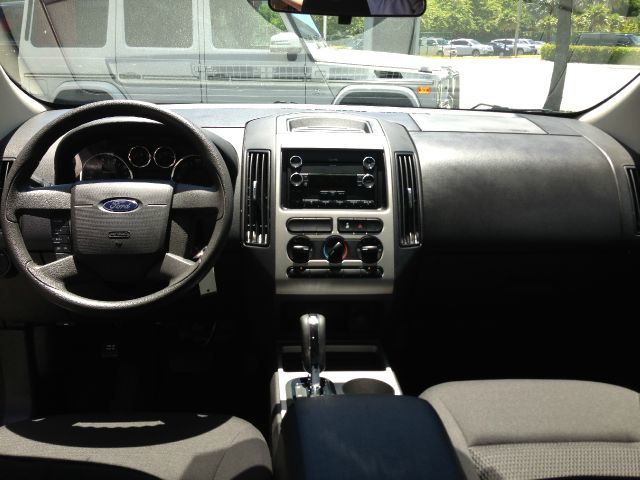 2010 Ford Edge SRT1