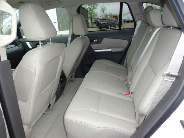 2011 Ford Edge SRT1