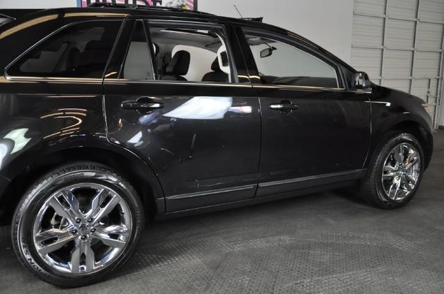 2011 Ford Edge Touring Signature Sedan 4D