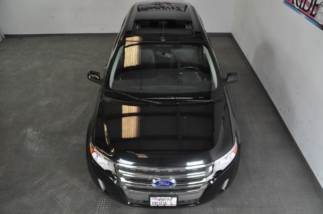 2011 Ford Edge Touring Signature Sedan 4D