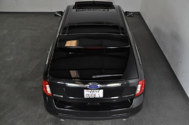 2011 Ford Edge Touring Signature Sedan 4D