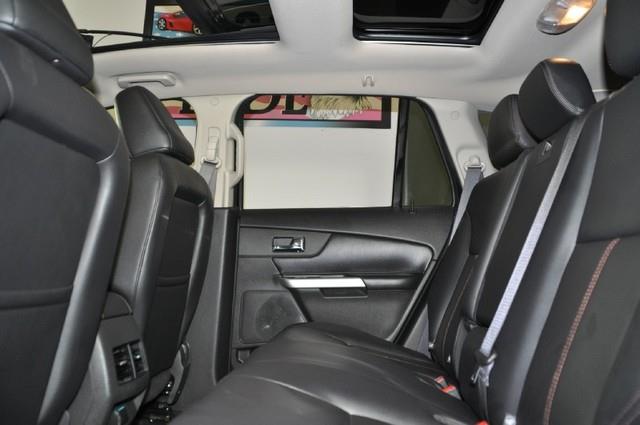 2011 Ford Edge Touring Signature Sedan 4D