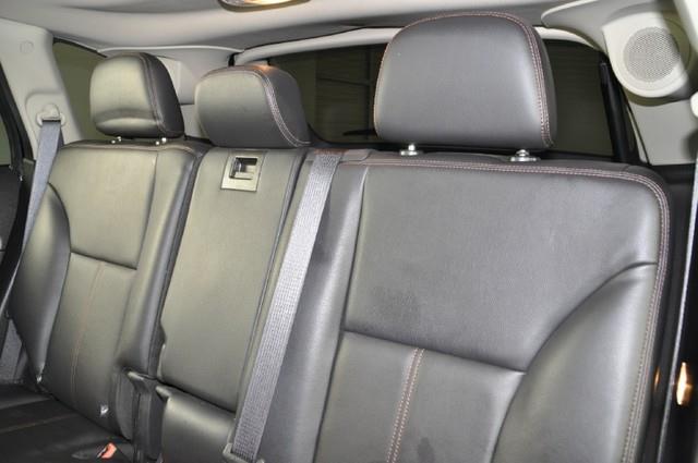 2011 Ford Edge Touring Signature Sedan 4D