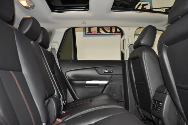 2011 Ford Edge Touring Signature Sedan 4D