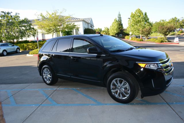 2011 Ford Edge LS Flex Fuel 4x4 This Is One Of Our Best Bargains