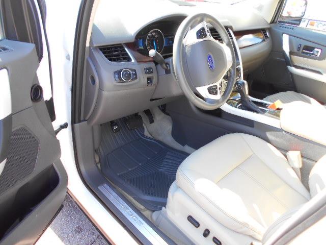 2011 Ford Edge SLT 25