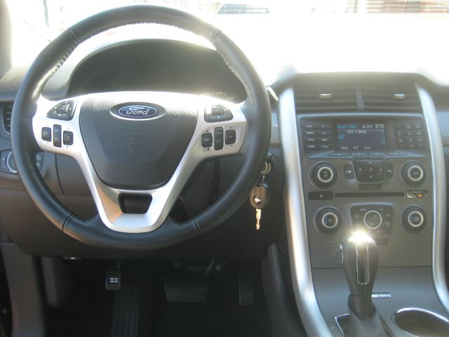 2012 Ford Edge Xe-v6