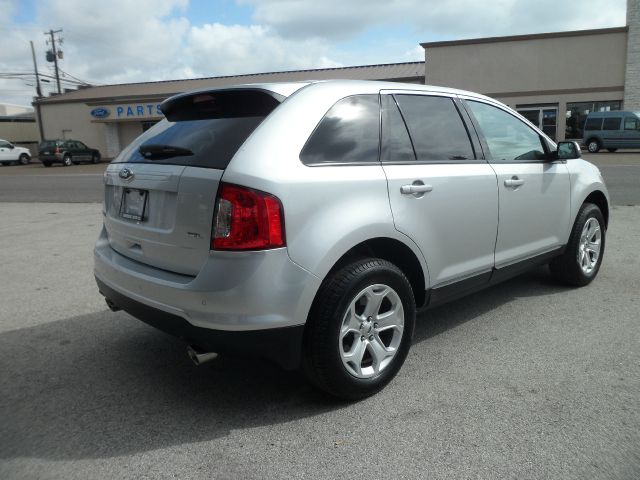 2013 Ford Edge Xe-v6