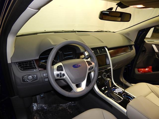 2014 Ford Edge SLT 25