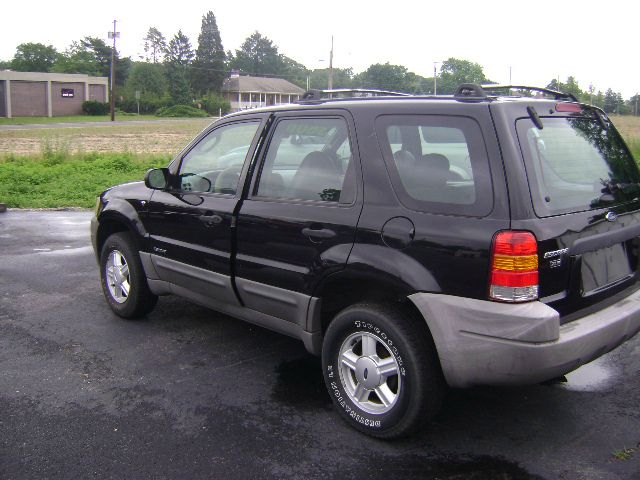 2001 Ford Escape Reg Cab 159.5 WB C5B