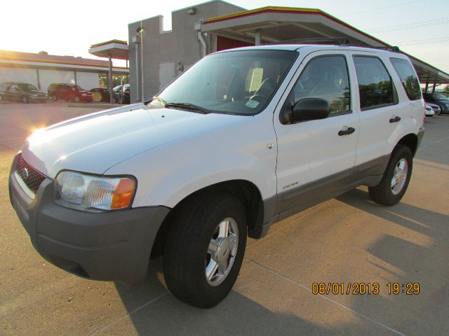 2001 Ford Escape Reg Cab 159.5 WB C5B