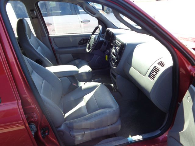 2001 Ford Escape SL 4x4 Regular Cab