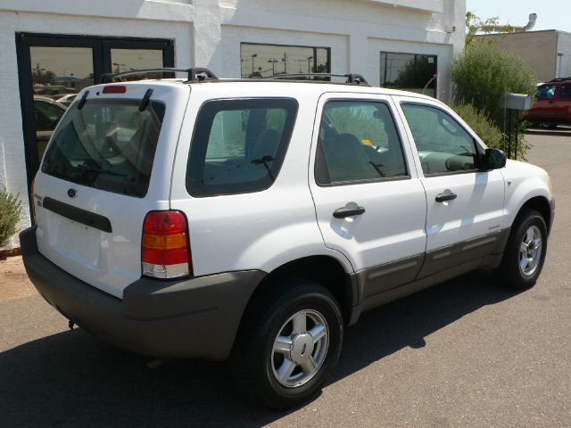 2001 Ford Escape Reg Cab 159.5 WB C5B