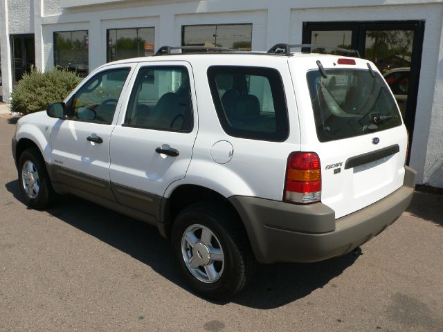 2001 Ford Escape Reg Cab 159.5 WB C5B